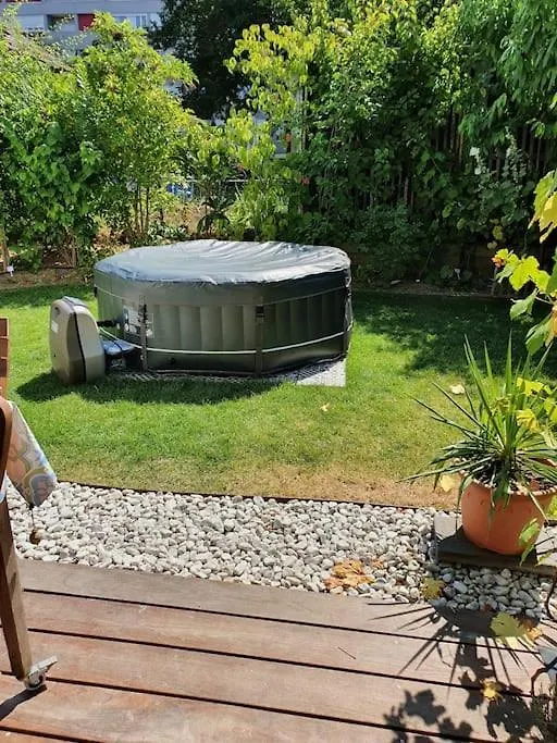 Διαμέρισμα Appartement Dans Un Jardin Γενεύη